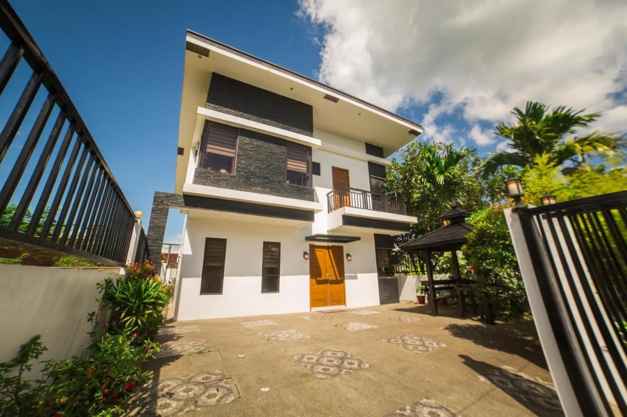 Bella Homes 6Br 4Bath Near Rotunda Tagaytay City Buitenkant foto
