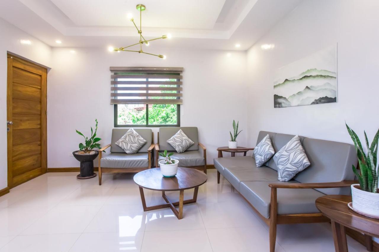Bella Homes 6Br 4Bath Near Rotunda Tagaytay City Buitenkant foto