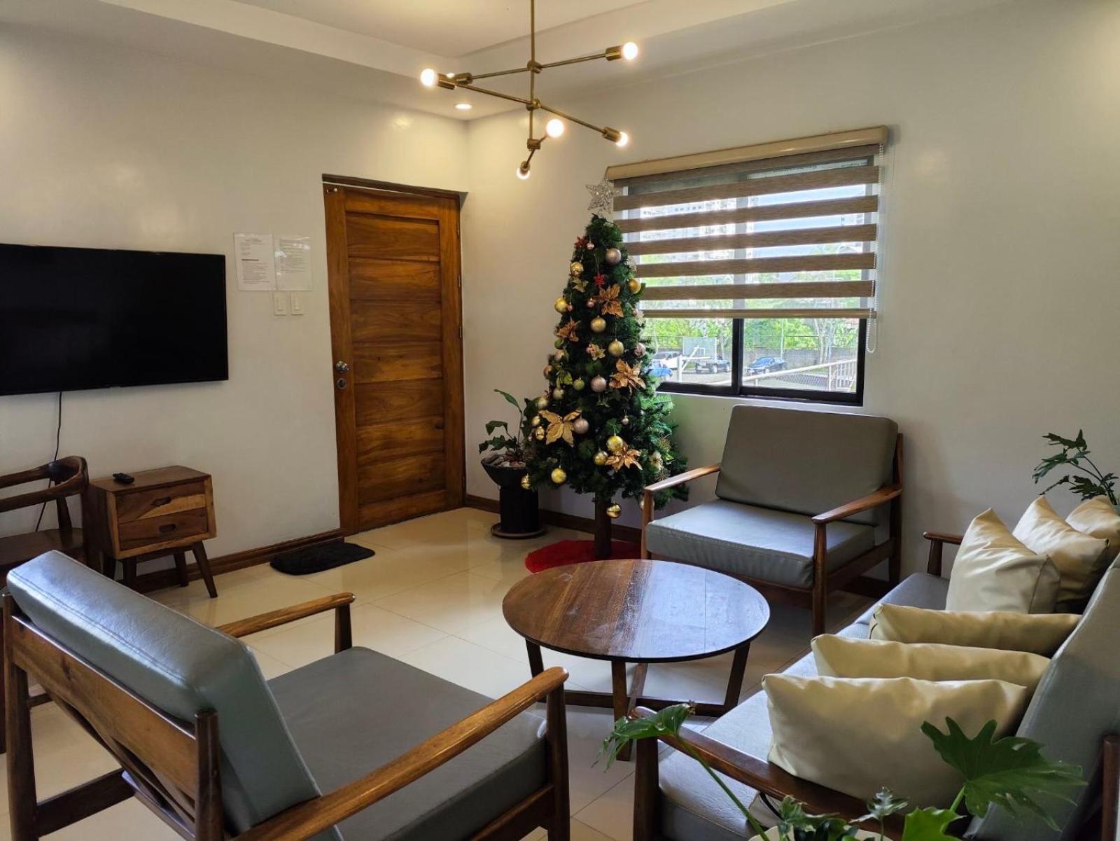 Bella Homes 6Br 4Bath Near Rotunda Tagaytay City Buitenkant foto
