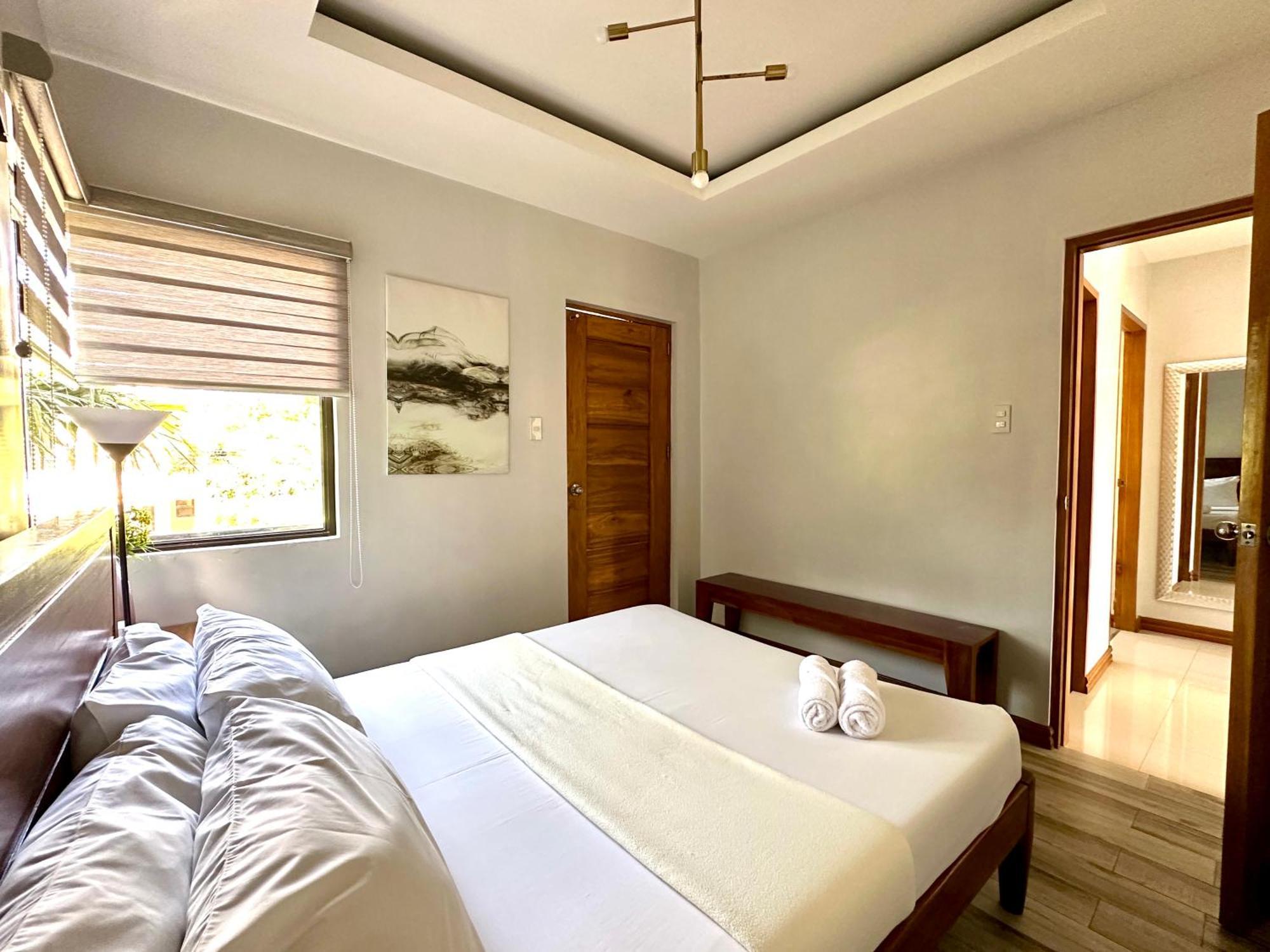 Bella Homes 6Br 4Bath Near Rotunda Tagaytay City Buitenkant foto