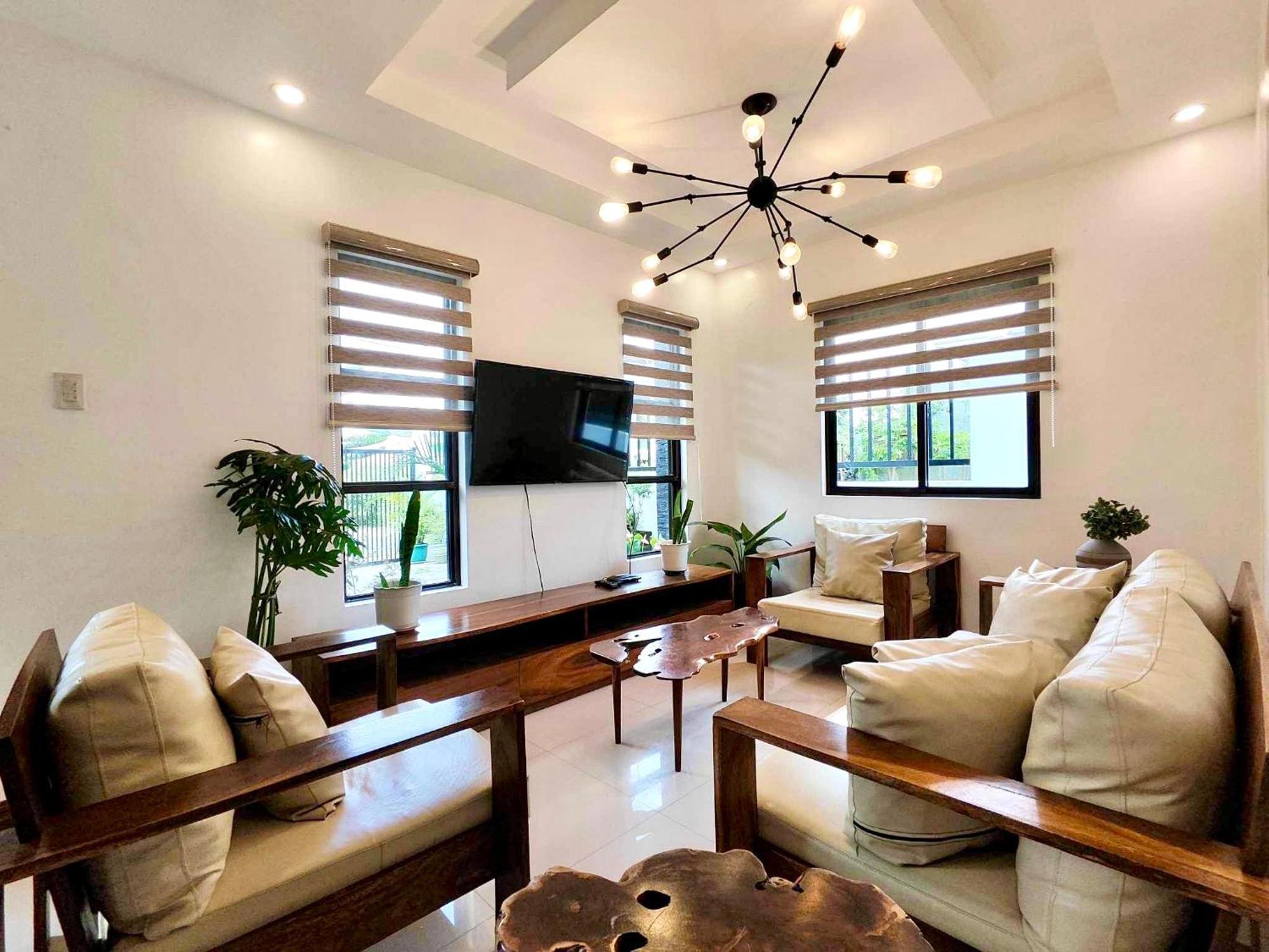 Bella Homes 6Br 4Bath Near Rotunda Tagaytay City Buitenkant foto